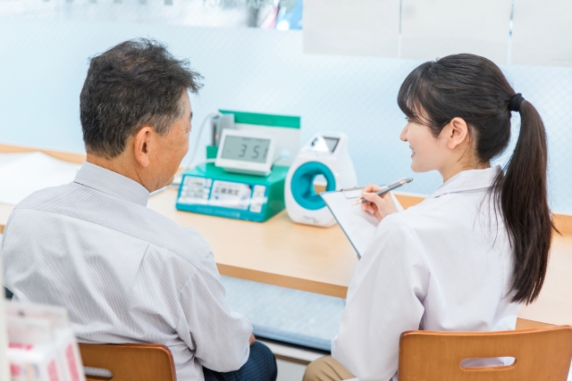 くわばら整形外科のリハビリ室 - 患者さんに寄り添った回復プログラム